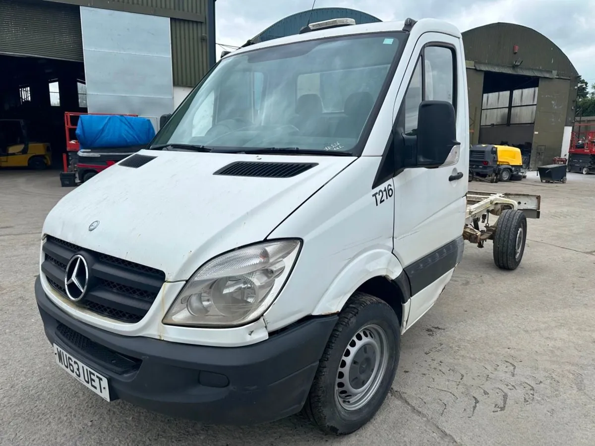 2013 Mercedes sprinter breaking / parts - Image 1
