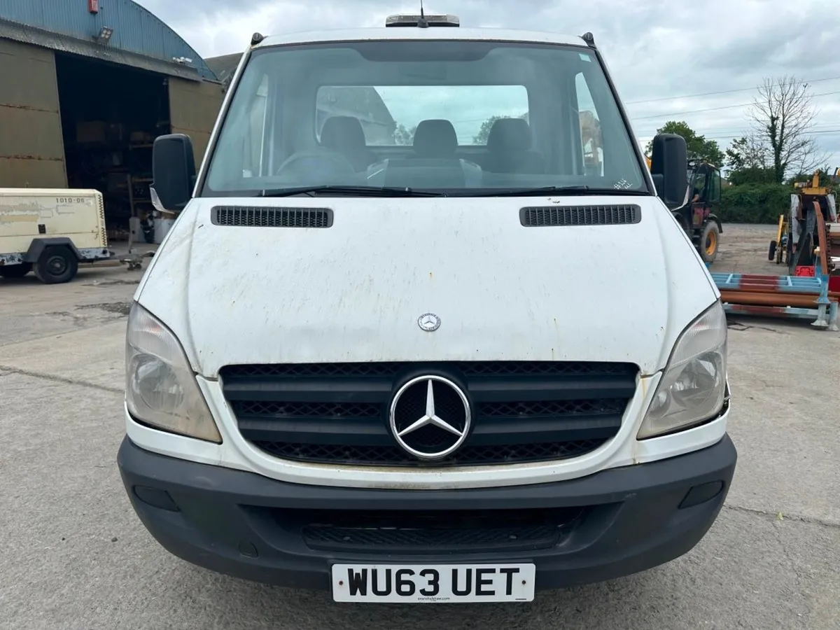 2013 Mercedes sprinter breaking / parts - Image 2