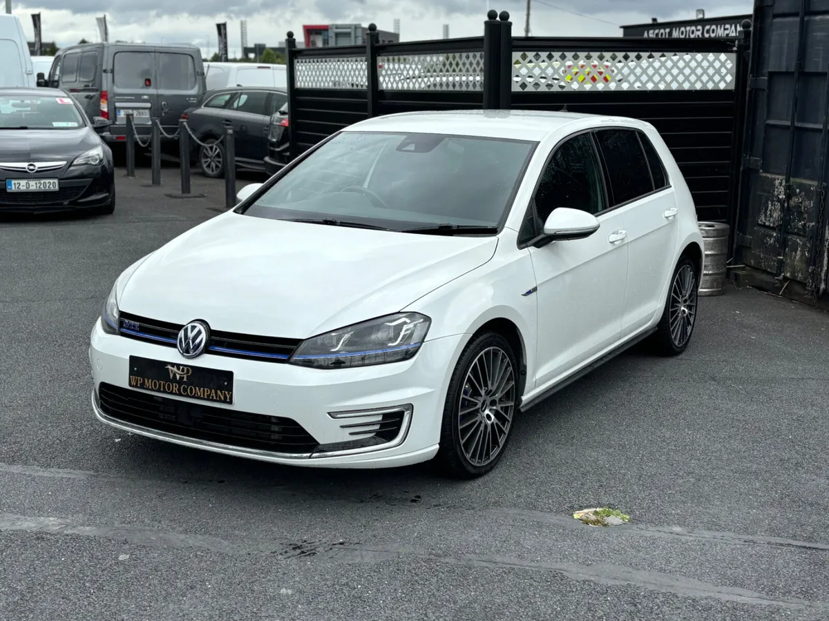Volkswagen Golf gte - Image 2