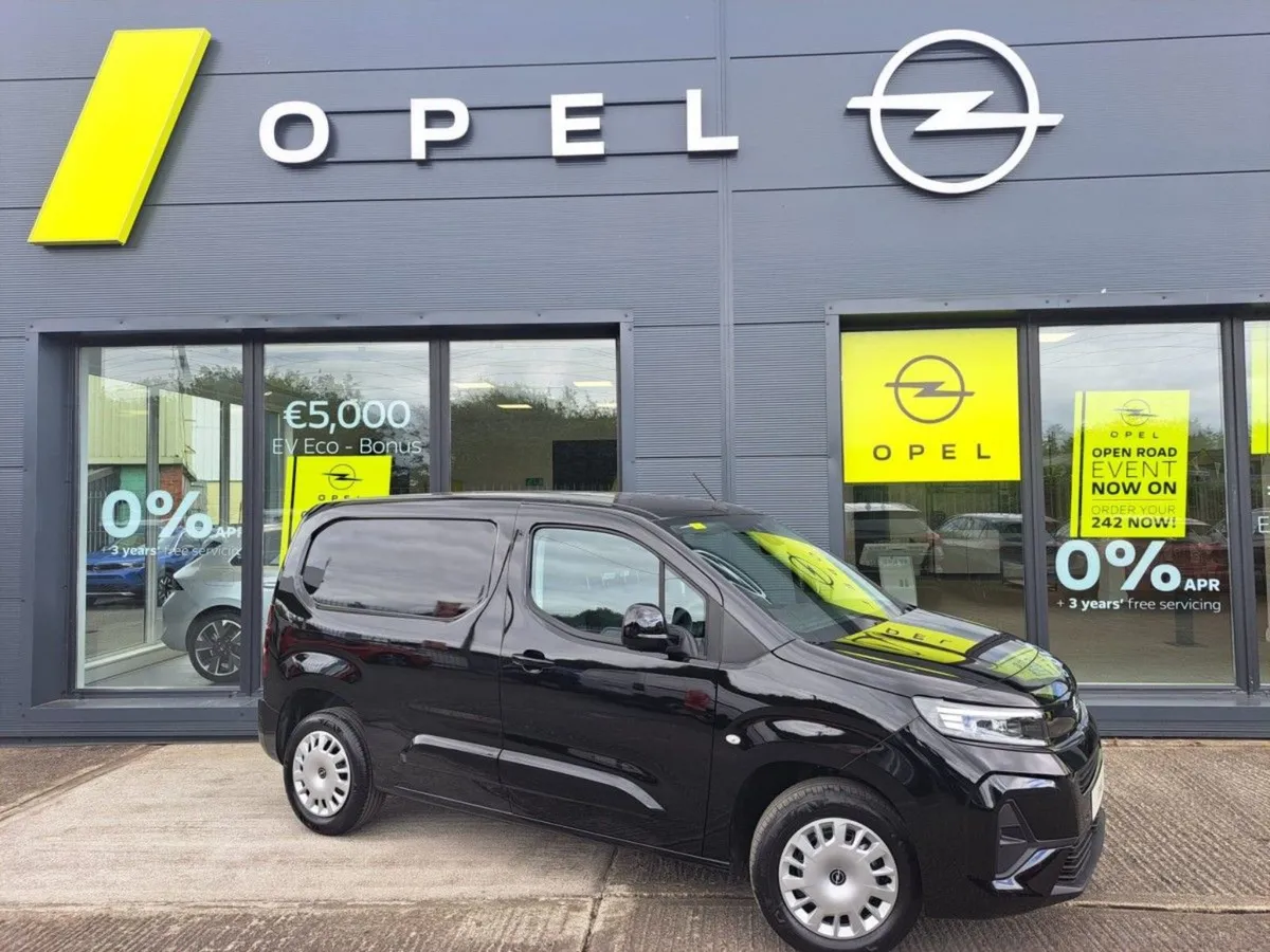 Opel Combo L1h1 Combo Sportive 1.5 100ps MWB - Image 1
