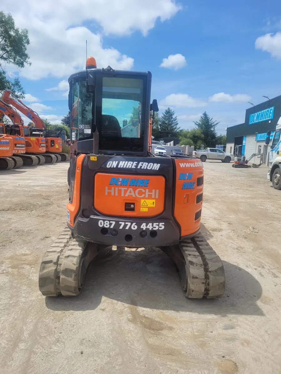 Hitachi 48 2017 - Image 4