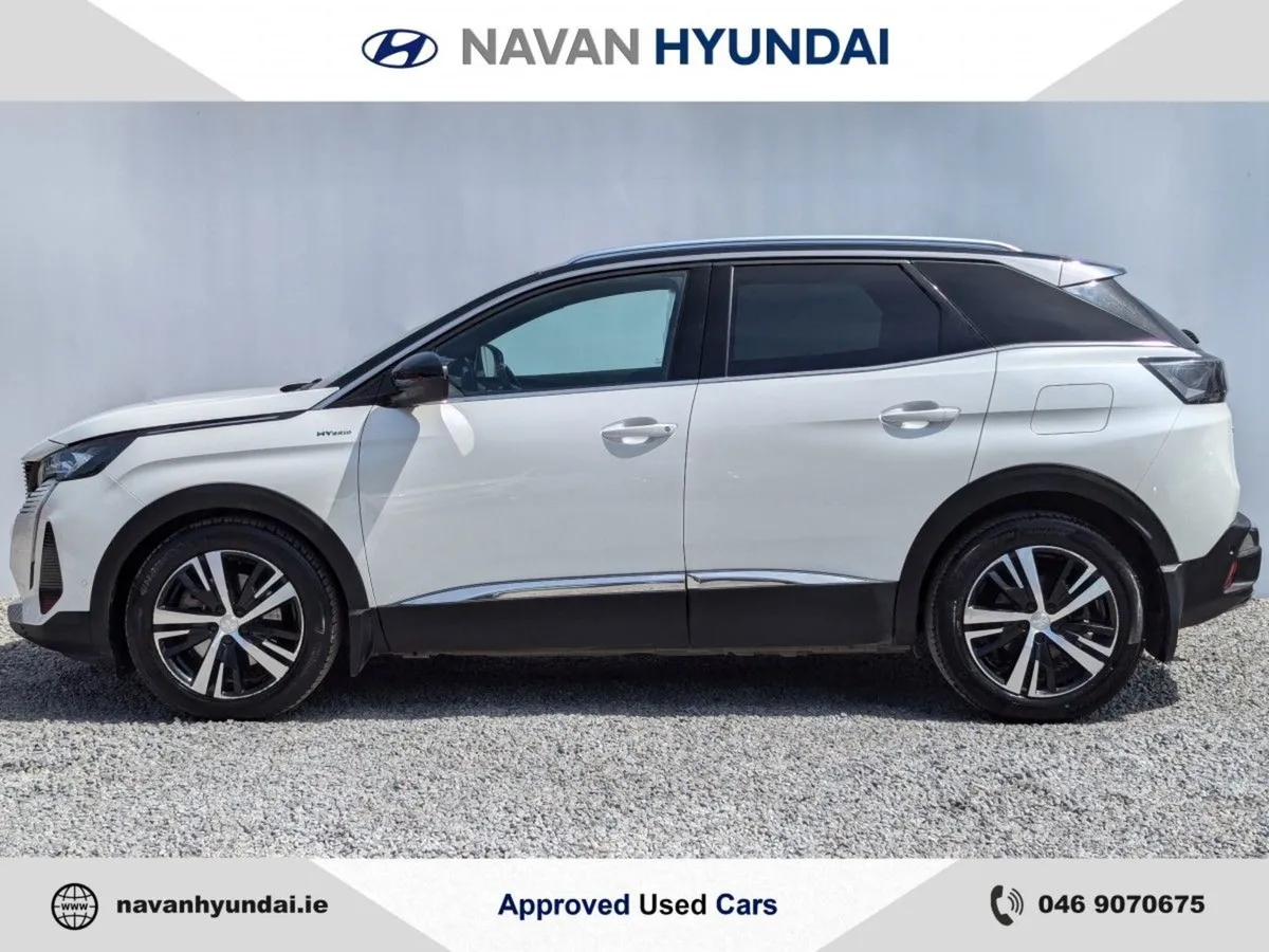 Peugeot 3008 Phev 225bhp GT - Image 4