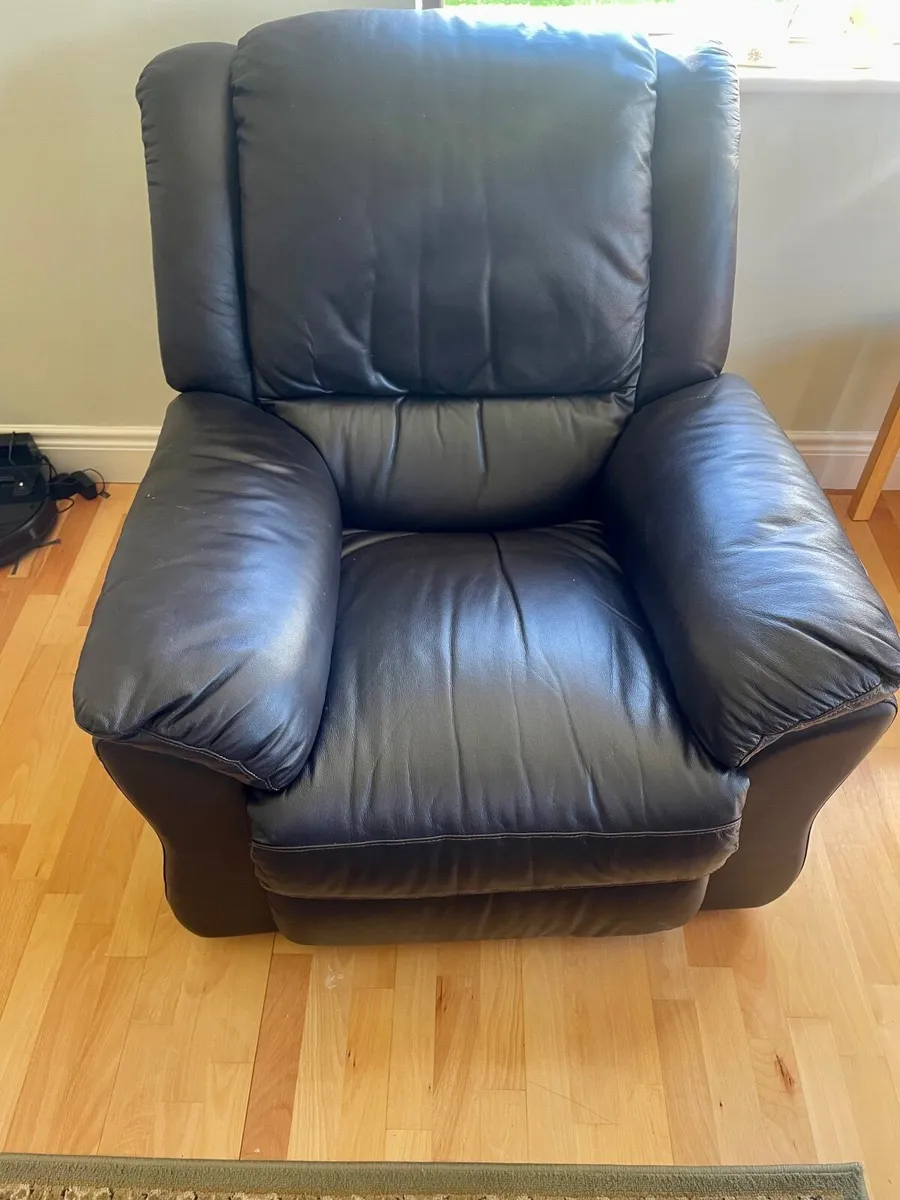 3 Piece Leather Suite for sale in Co. Mayo for €0 on DoneDeal