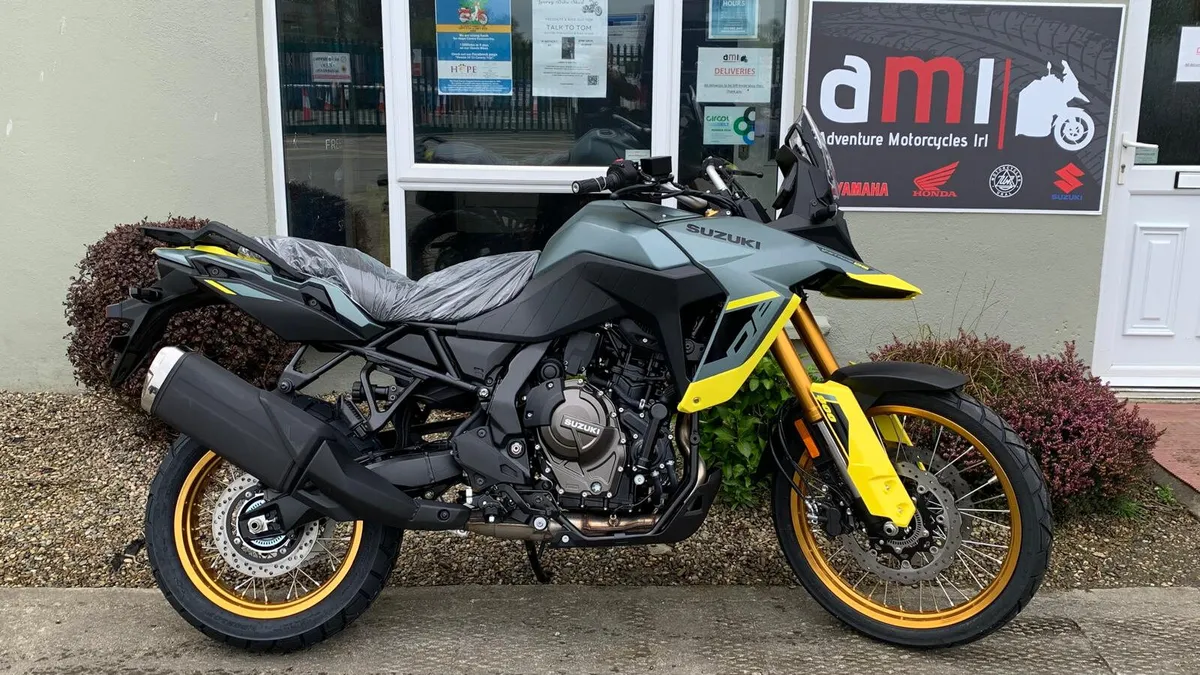 NEW SUZUKI V-STROM DL800DE EX DEMO - Image 1