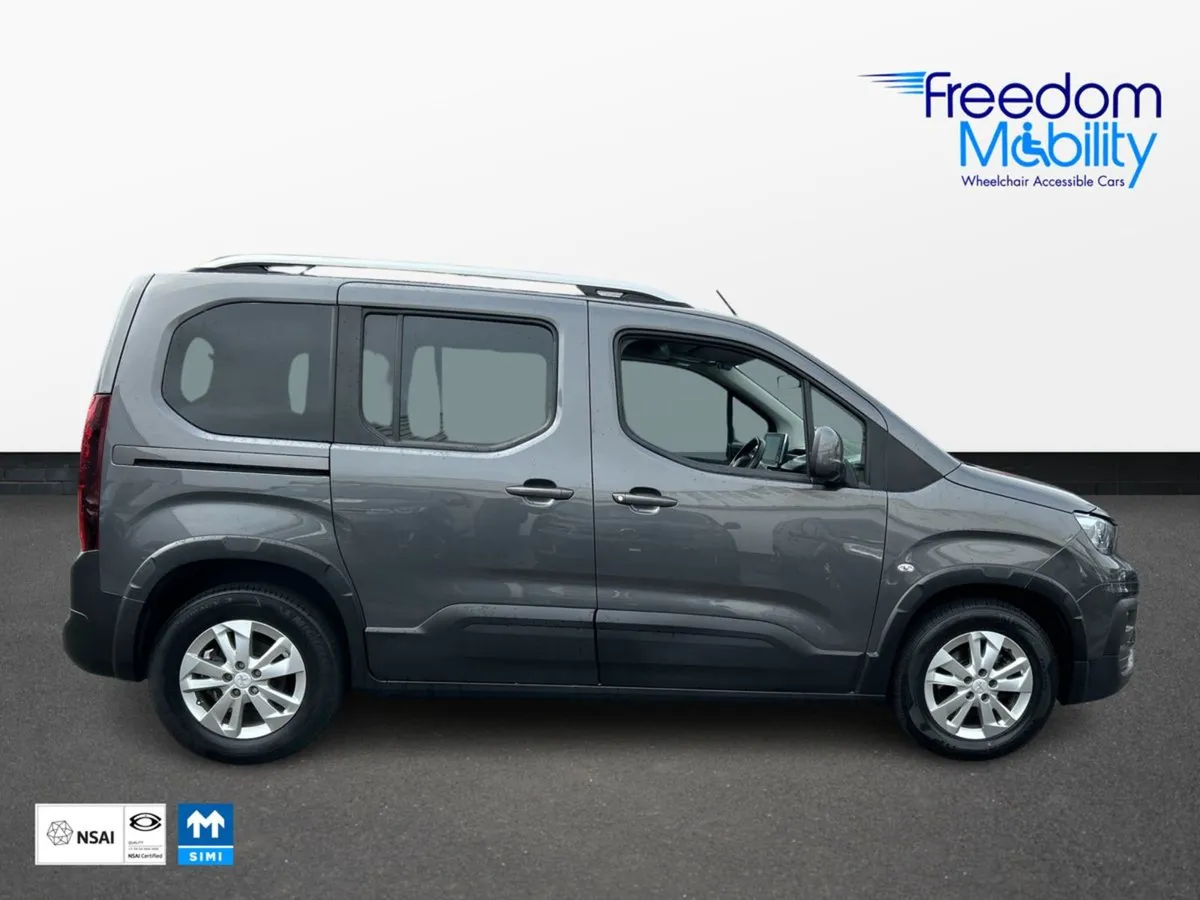 Peugeot Rifter Wheelchair Accessible. (not Taxi S - Image 4