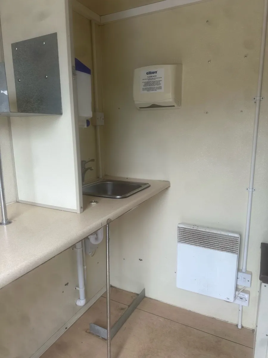 Canteen/ toilet - Image 4