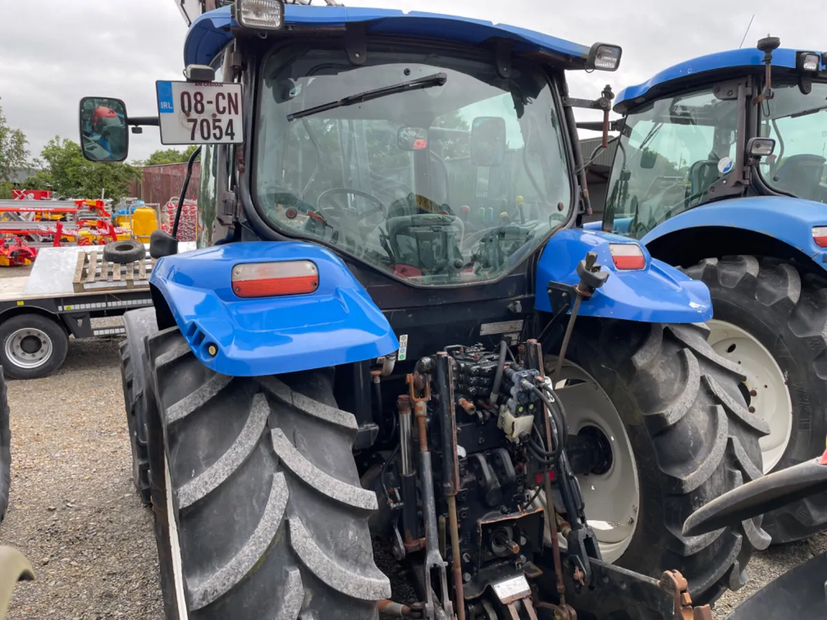 2008 New Holland T6020 with Loader - Image 4