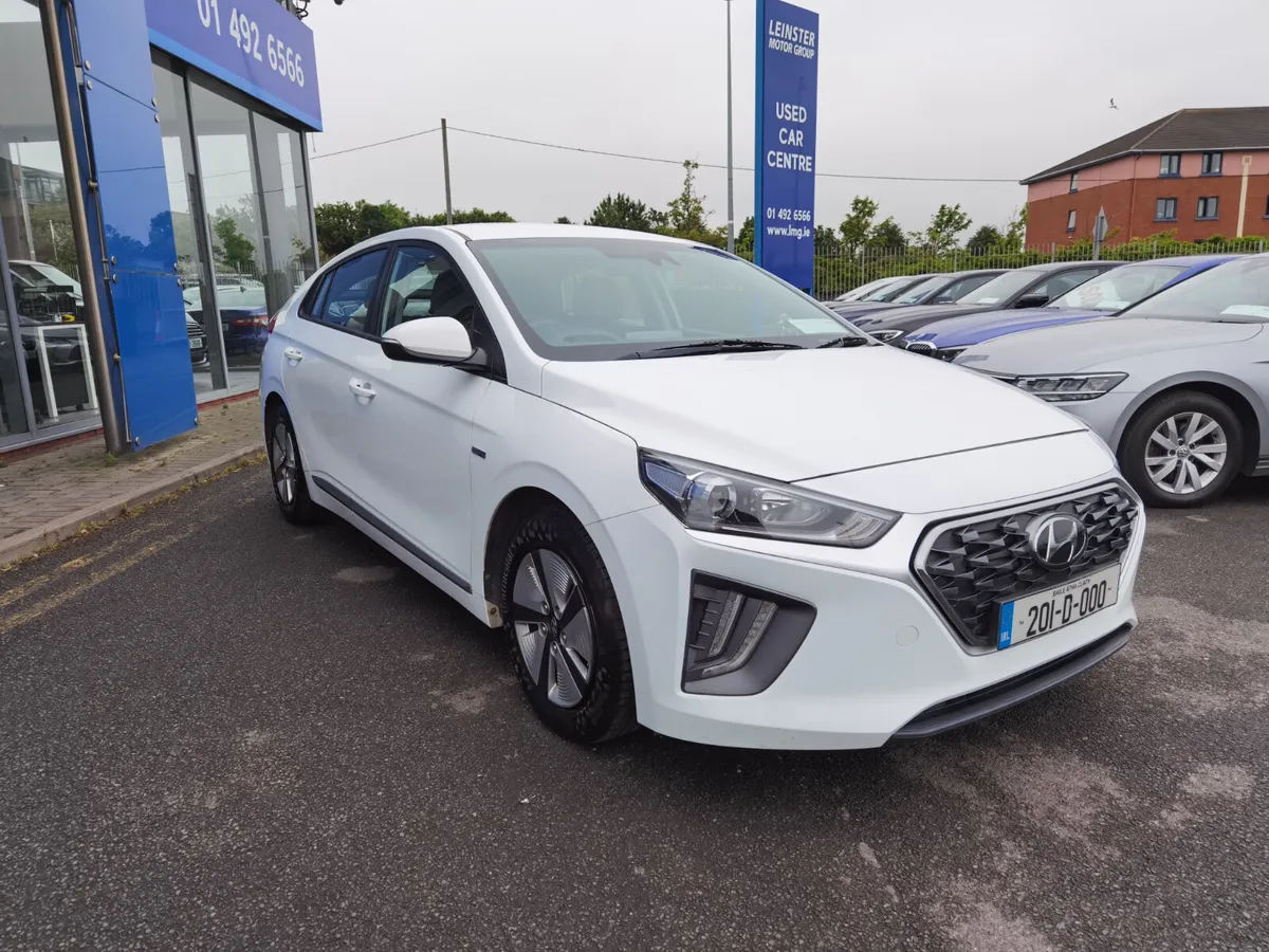 HYUNDAI IONIQ 1.6 SE CONNECT PETROL HYBRID - Image 3