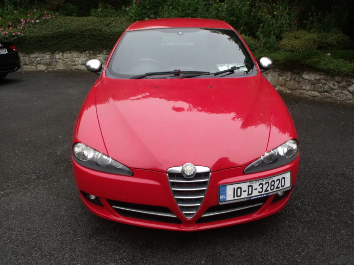 Alfa Romeo 147 2010 - Image 2