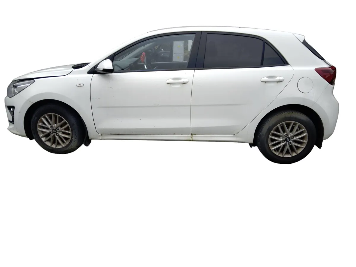 2021 KIA RIO For Breaking/Dismantling - Image 3
