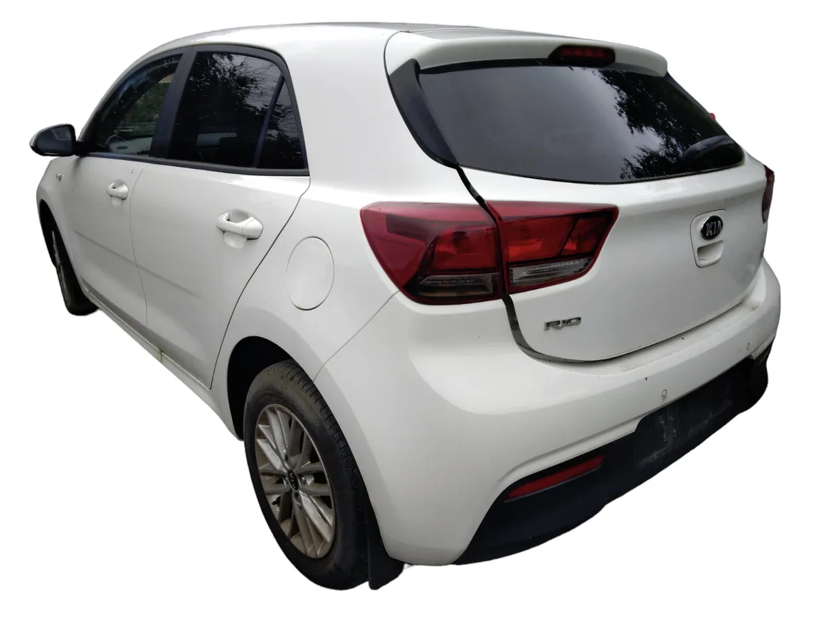2021 KIA RIO For Breaking/Dismantling - Image 2
