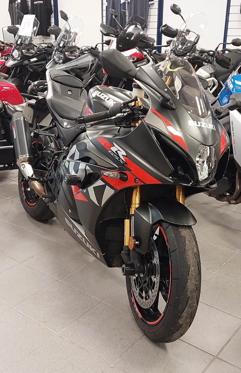 Suzuki GSX-R1000R 2021 - Image 1