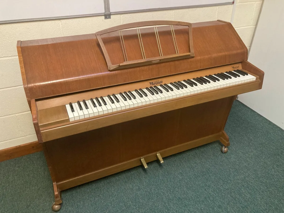 Eavestaff Piano - Can Deliver - €750 - Image 1