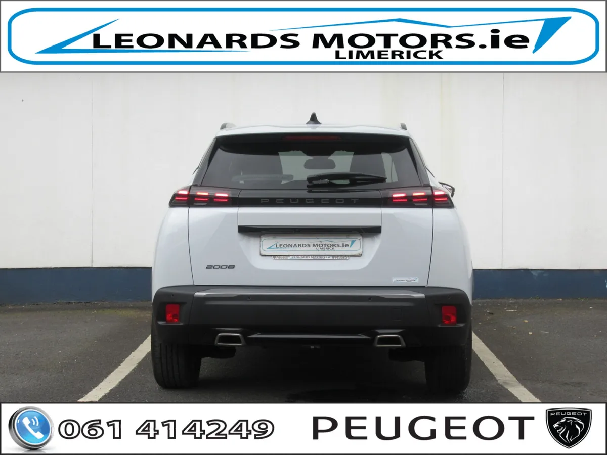 Peugeot 2008 1.2P 130BHP ALLURE 2024** DEMO - Image 4