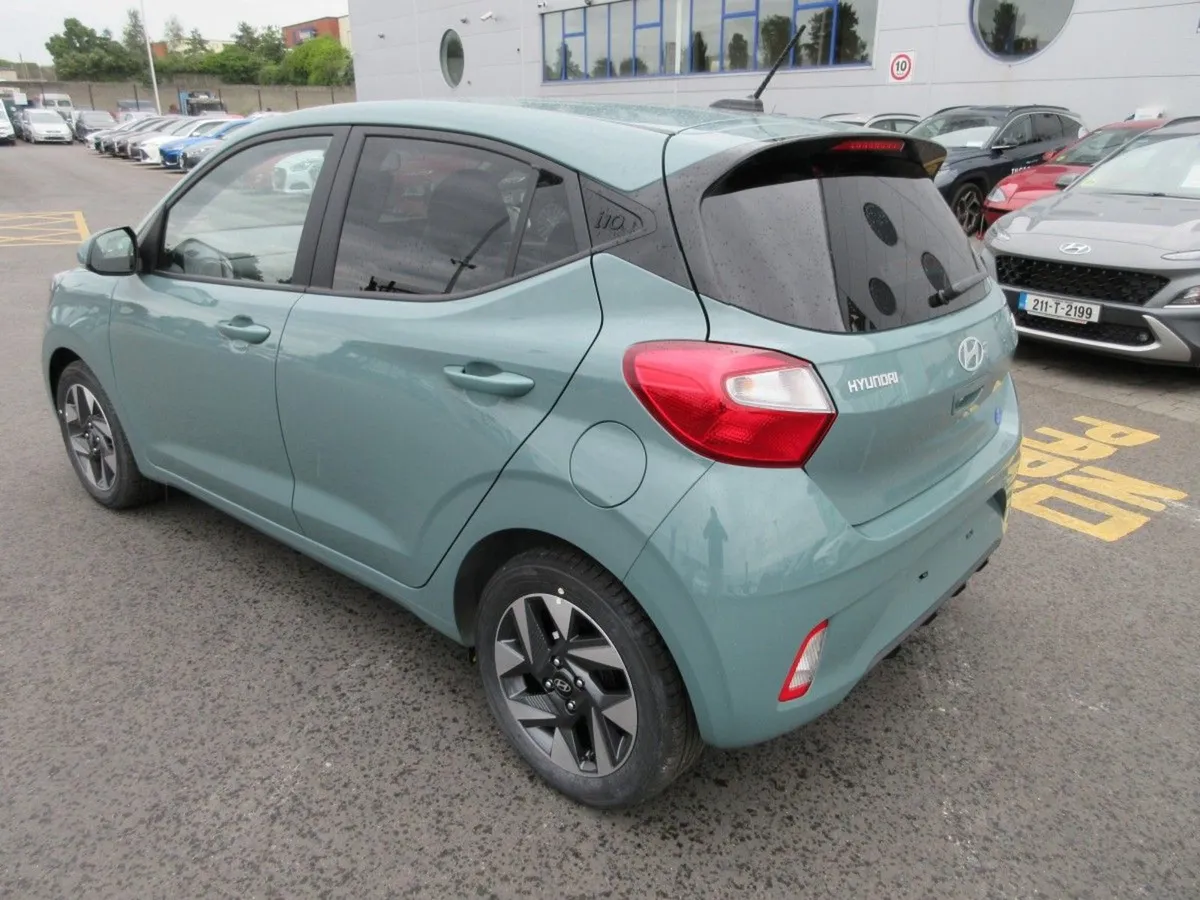 Hyundai i10 i10 Deluxe Plus - Image 3