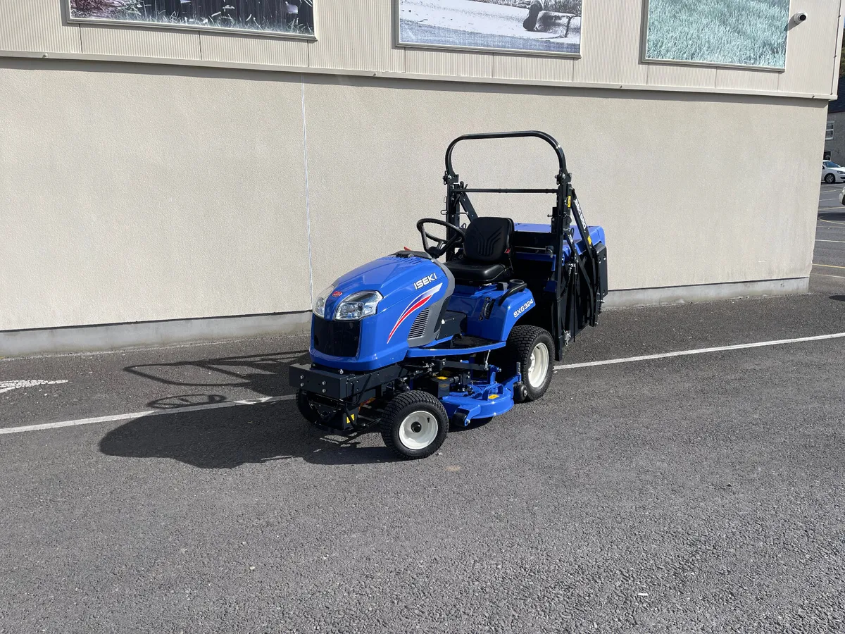 ISEKI SXG324 High Tip Lawnmower - Image 2