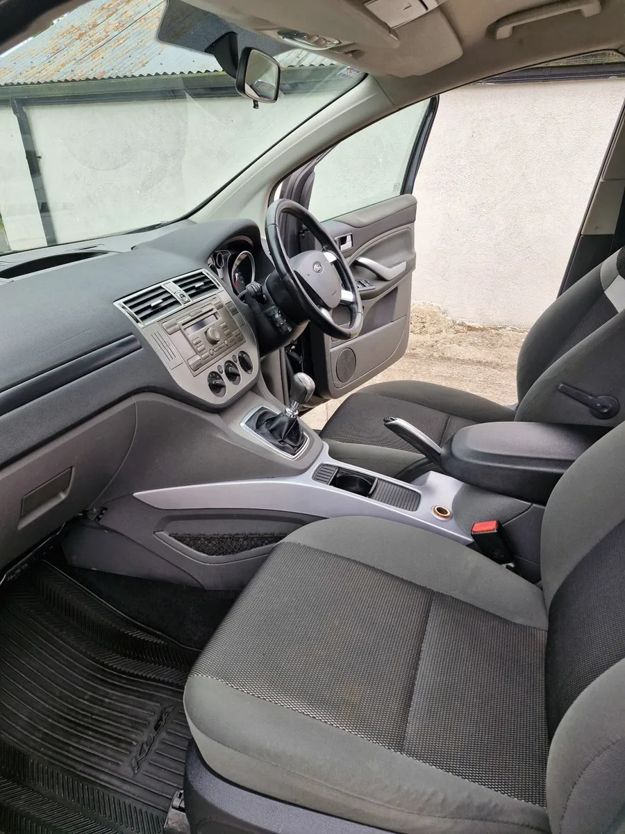 Ford Kuga 2012 - Image 1