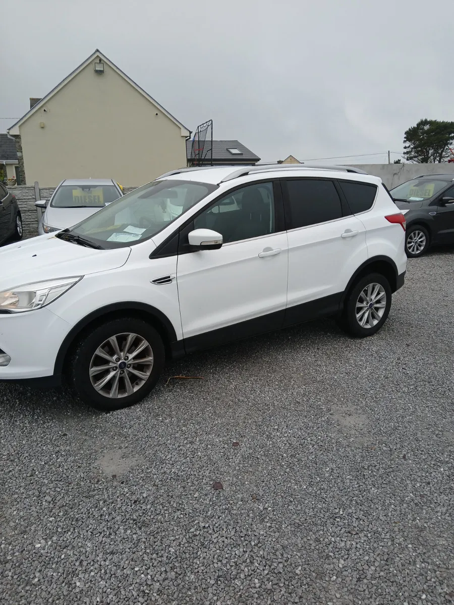 Ford Kuga 2016 - Image 4