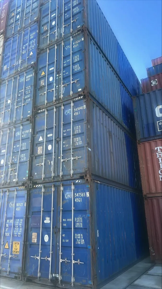 Used 40ft High cube Shipping containers - Image 2