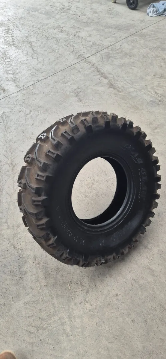 Kenda Bear Claw Quad Tyres - Image 2