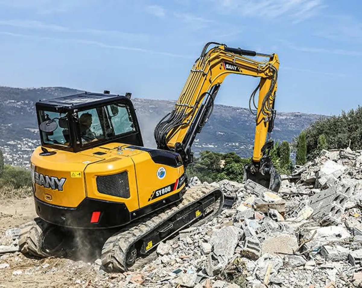 Diggers with Drivers Available - Image 3