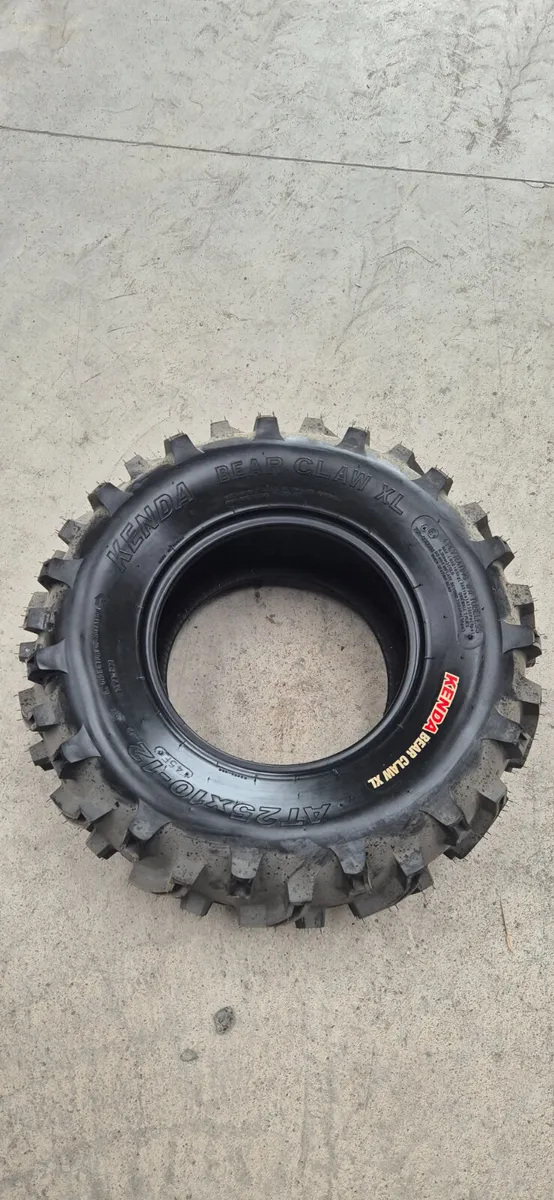 Kenda Bear Claw Quad Tyres - Image 1