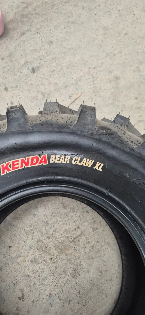 Kenda Bear Claw Quad Tyres - Image 3