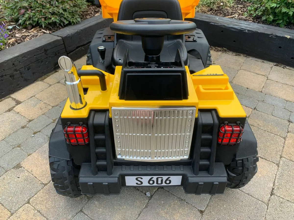 JCX 12V Electric Ride On Hydraulic Loader Dumper - Image 2