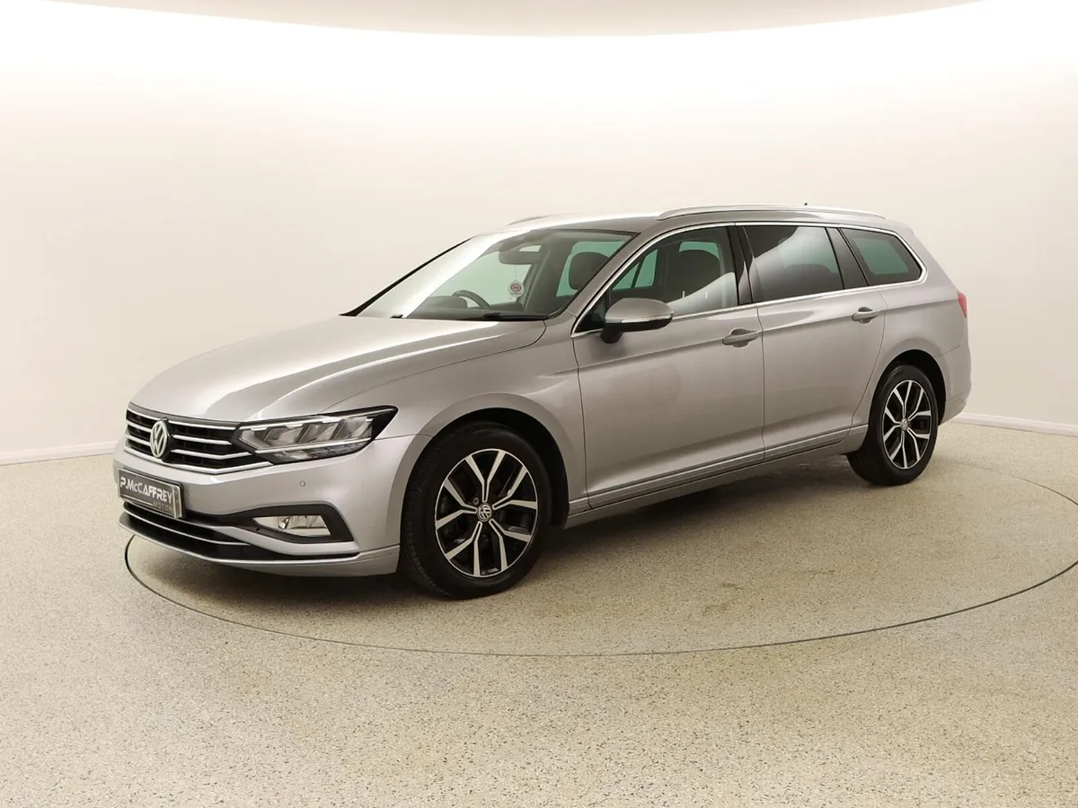 20 VOLKSWAGEN PASSAT 1.6 TDI 120 BHP SEL AUTO DSG - Image 3