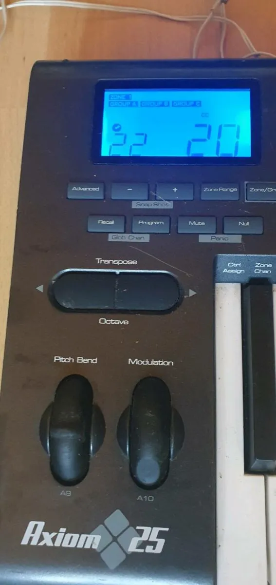 M audio axiom 25 midi controller for repair for sale in Co. Offaly for
