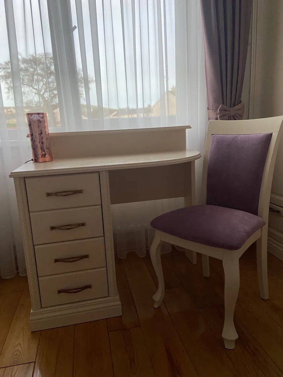 Furniture - Image 4