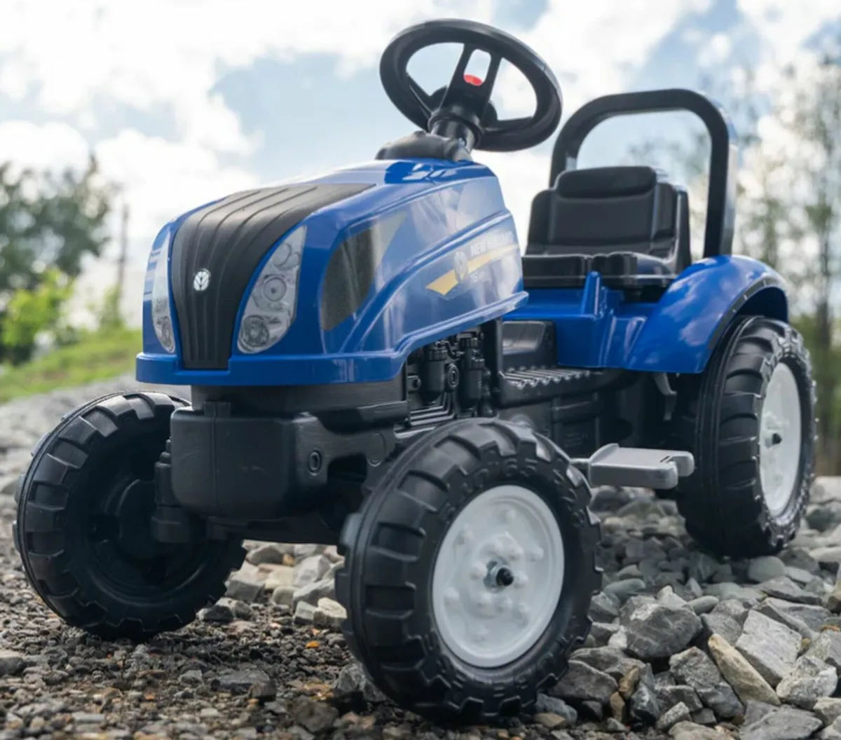 Falk New Holland Tractor Trailer Opening Bonnet - Image 2