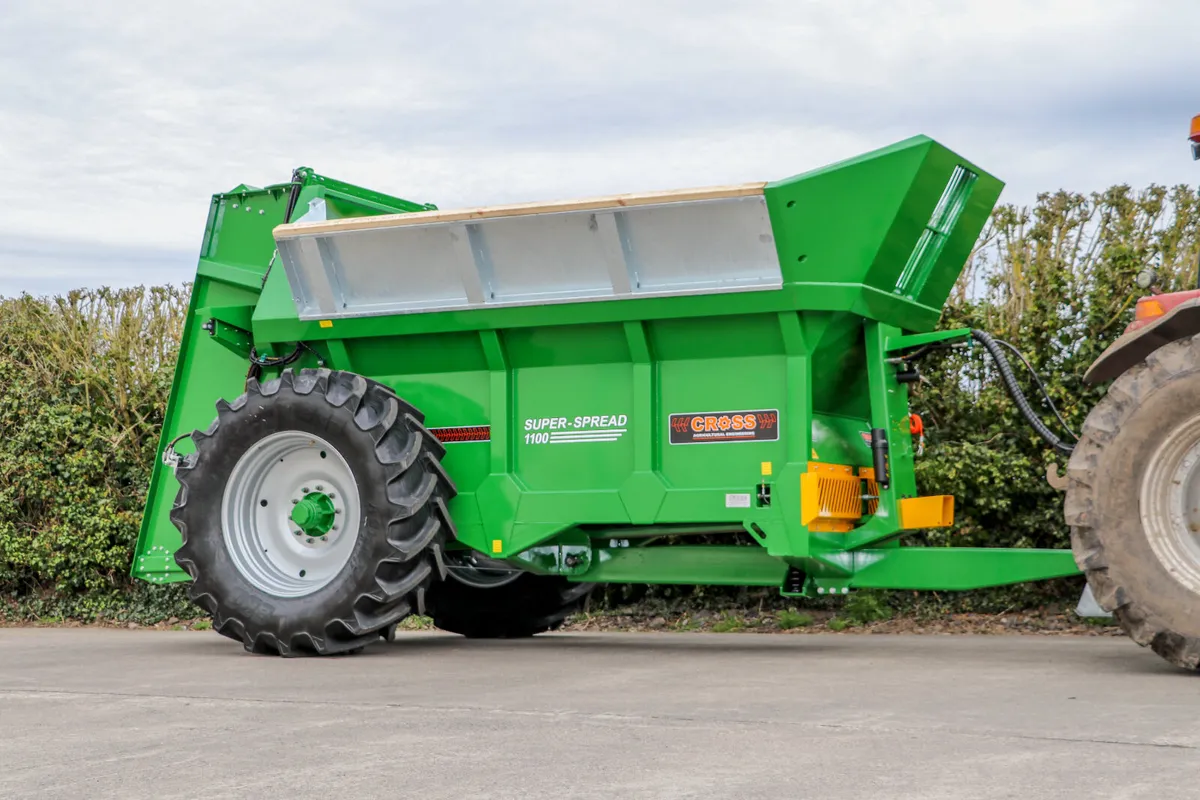 1100 Muck Spreader - Image 4