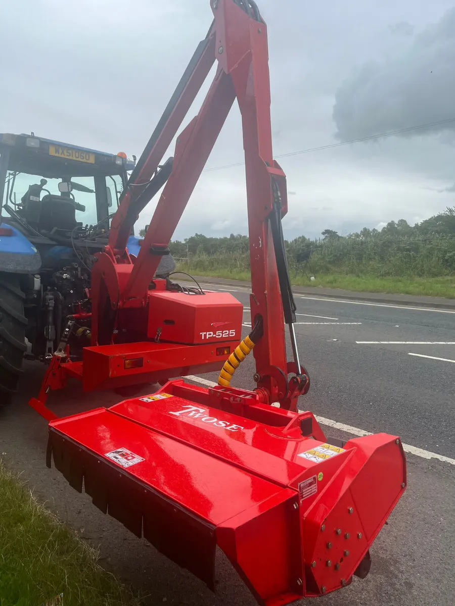 TWOSE TP525 HEDGECUTTER - Image 1