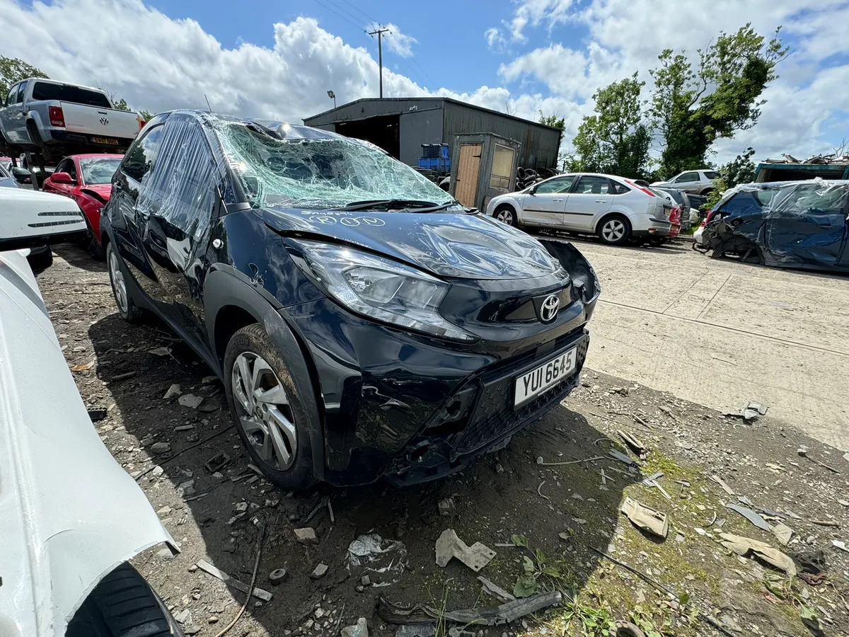 Breaking 2023 Toyota aygo 1.0 vvti - Image 2