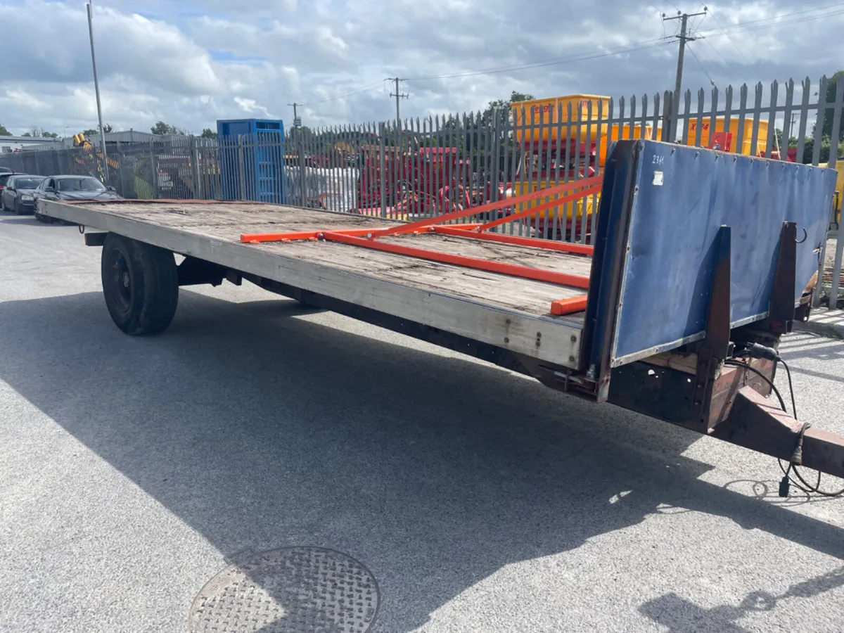 23ft Flat Bale trailer - Image 1