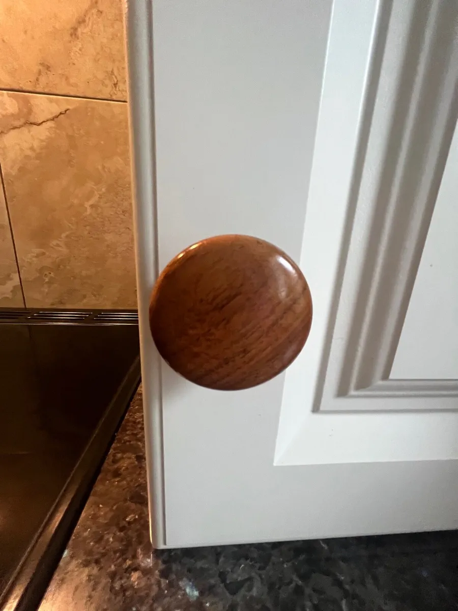Kitchen press knobs - Image 3