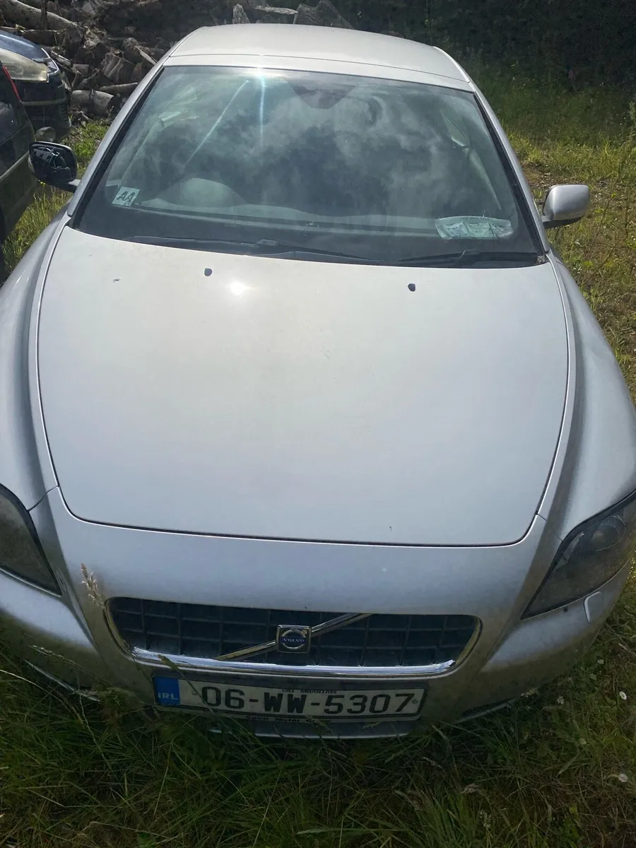 Car - Image 2