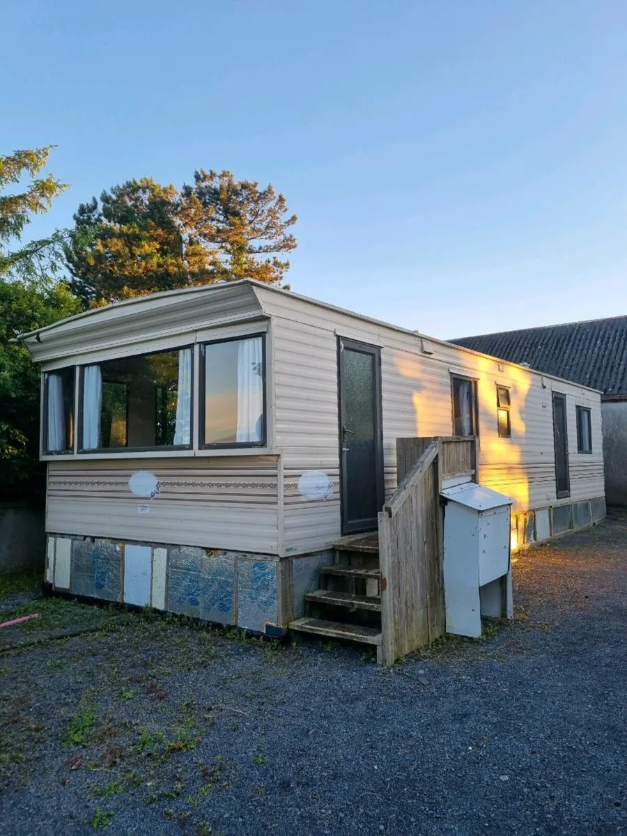 Mobile Home for Sale - Image 1