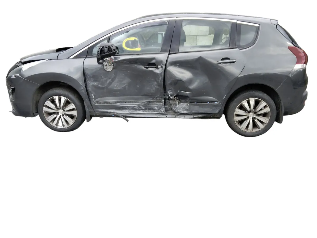 2016 PEUGEOT 3008 For Breaking/Dismantling - Image 2