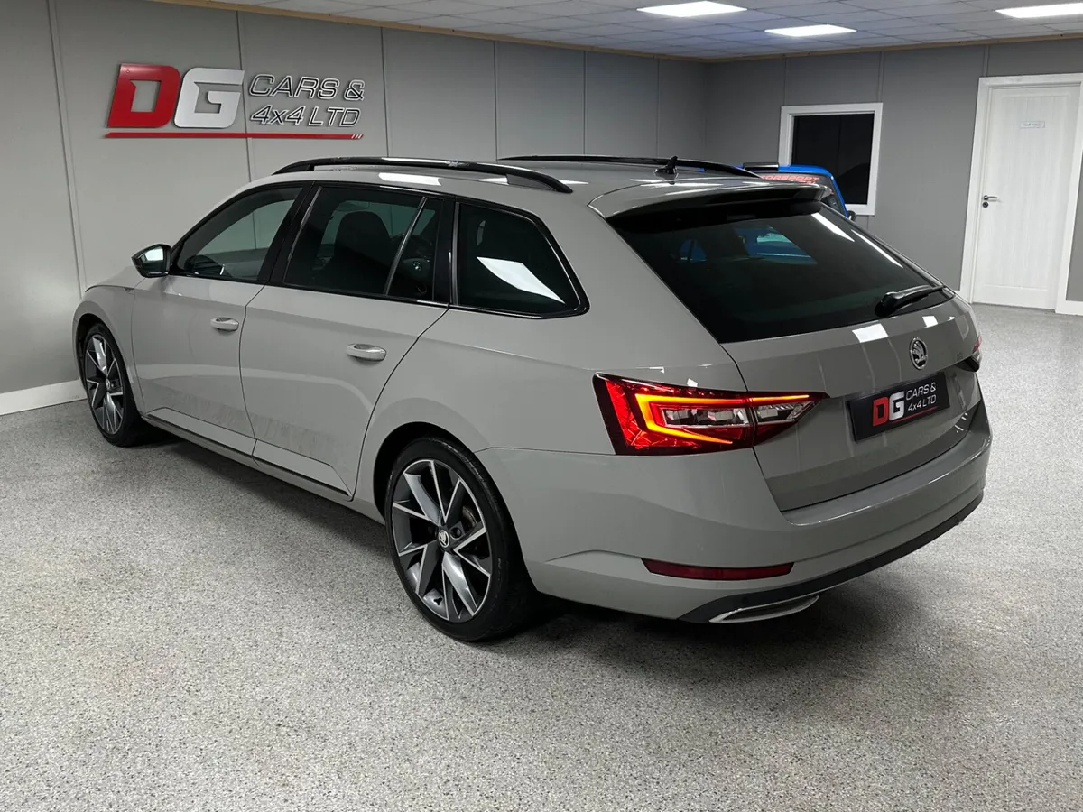 2018 Skoda Superb 2.0 TDI Sportline 190 Ultra Auto - Image 4