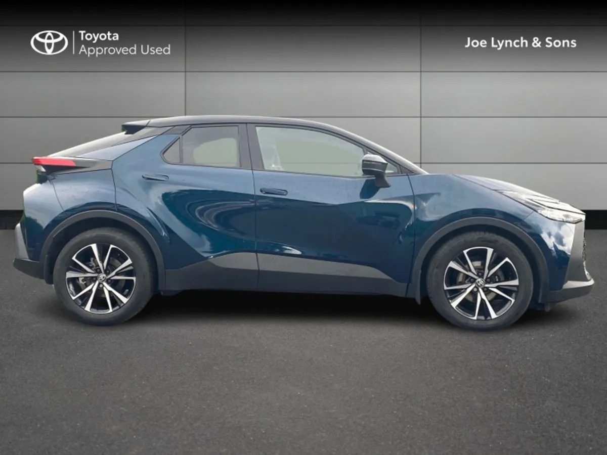 Toyota C-HR C-hr Hybrid Sport - Image 3