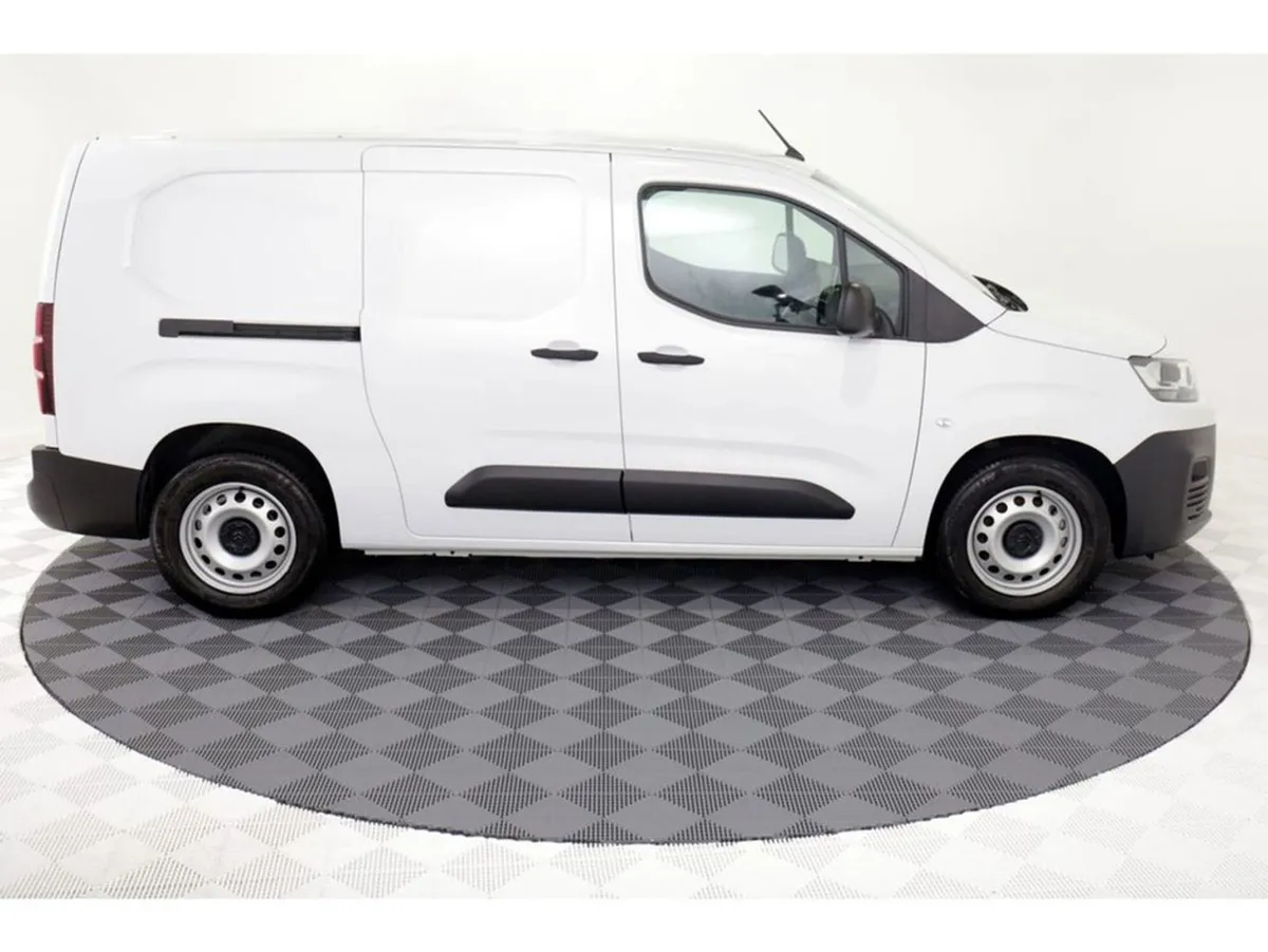 Citroen Berlingo  electric Lwb  LX Model ( 25  77 - Image 3