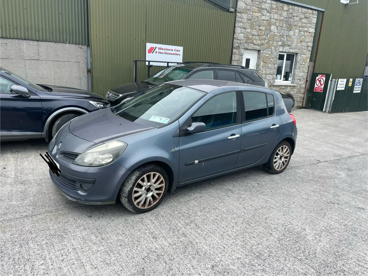 2008 Renault cilo 1.4 petrol for dismantling