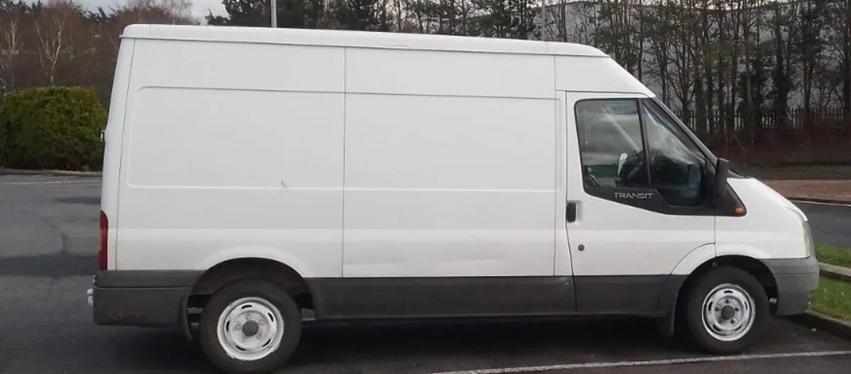 MAN WITH A VAN - HOUSE MOVES WATERFORD