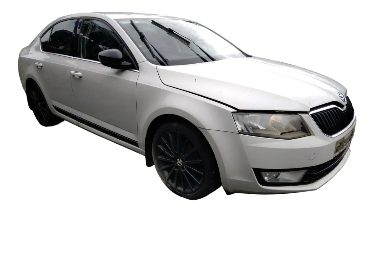 2016 SKODA OCTAVIA For Breaking/Dismantling - Image 4