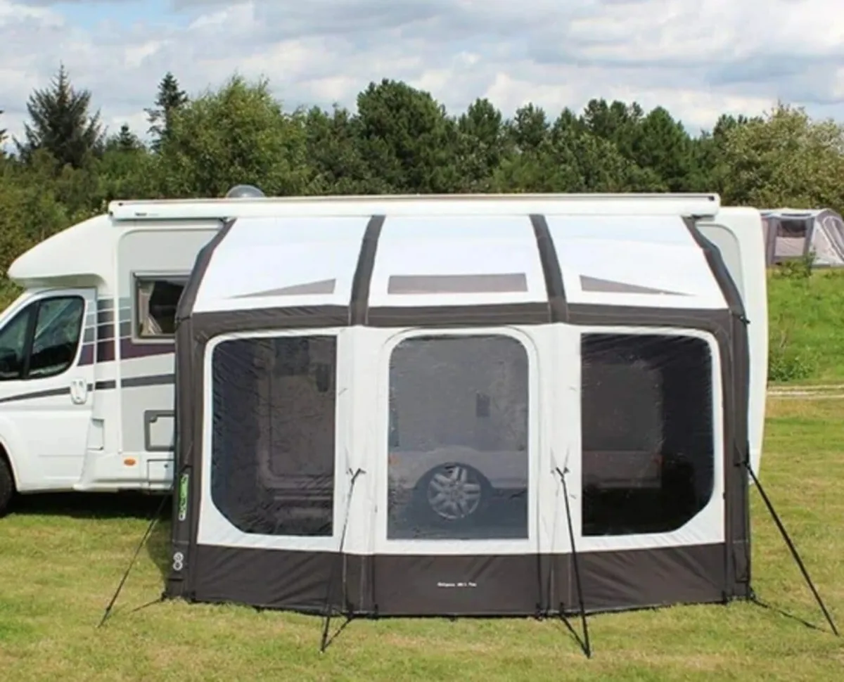 Eclipse pro 380L Air Awning - Image 1