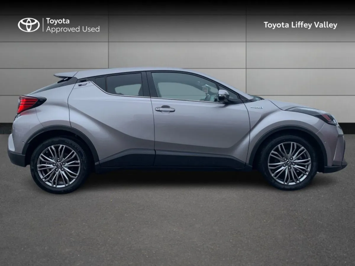 Toyota C-HR C-hr 1.8 Hybrid SOL - Image 3