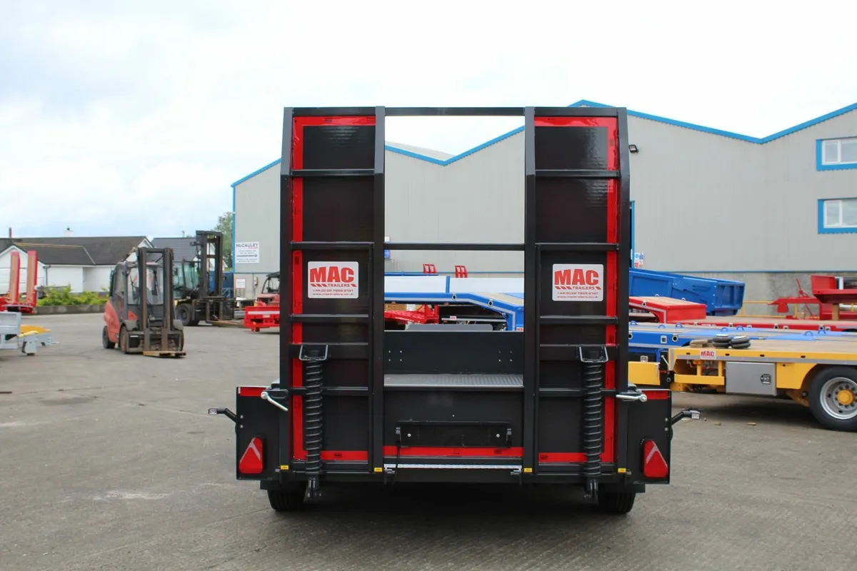 MAC Machinery Carrier - Image 2