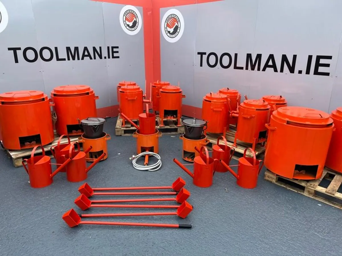 Steel Tar Boilers/Buckets at Toolman - Image 1